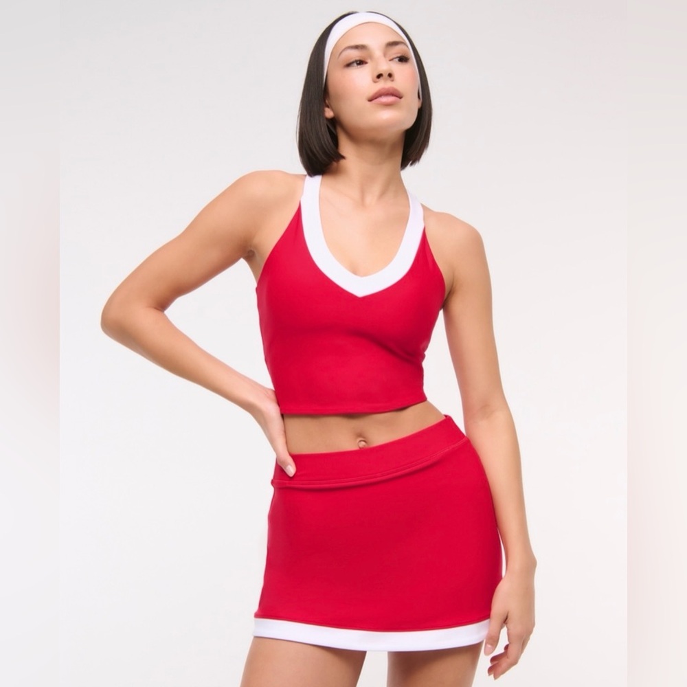 SET Abercrombie & Fitch Red and White skort and tank